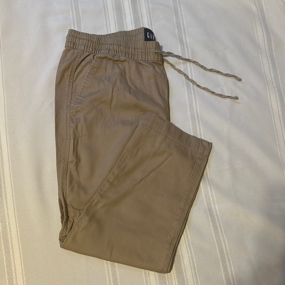 GAP Tan Cargo Pants Versatile Style - Picture 7 of 8